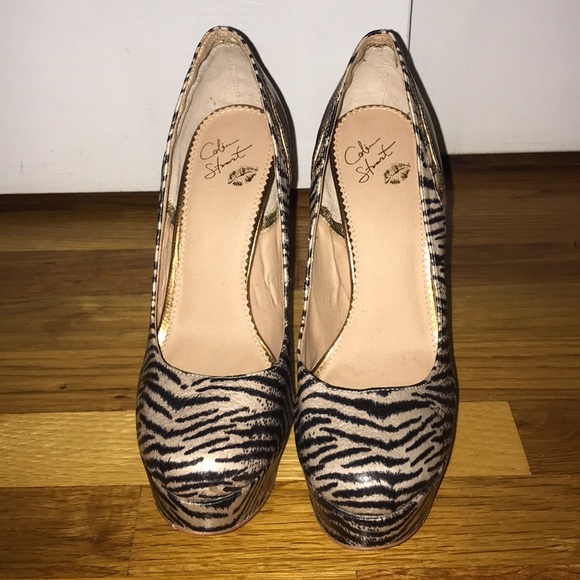 colin stuart zebra print heels size 9B - Picture 2 of 4